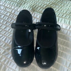 Danskin tap shoes dance Black Patent Leather Dress Shoes with Strap